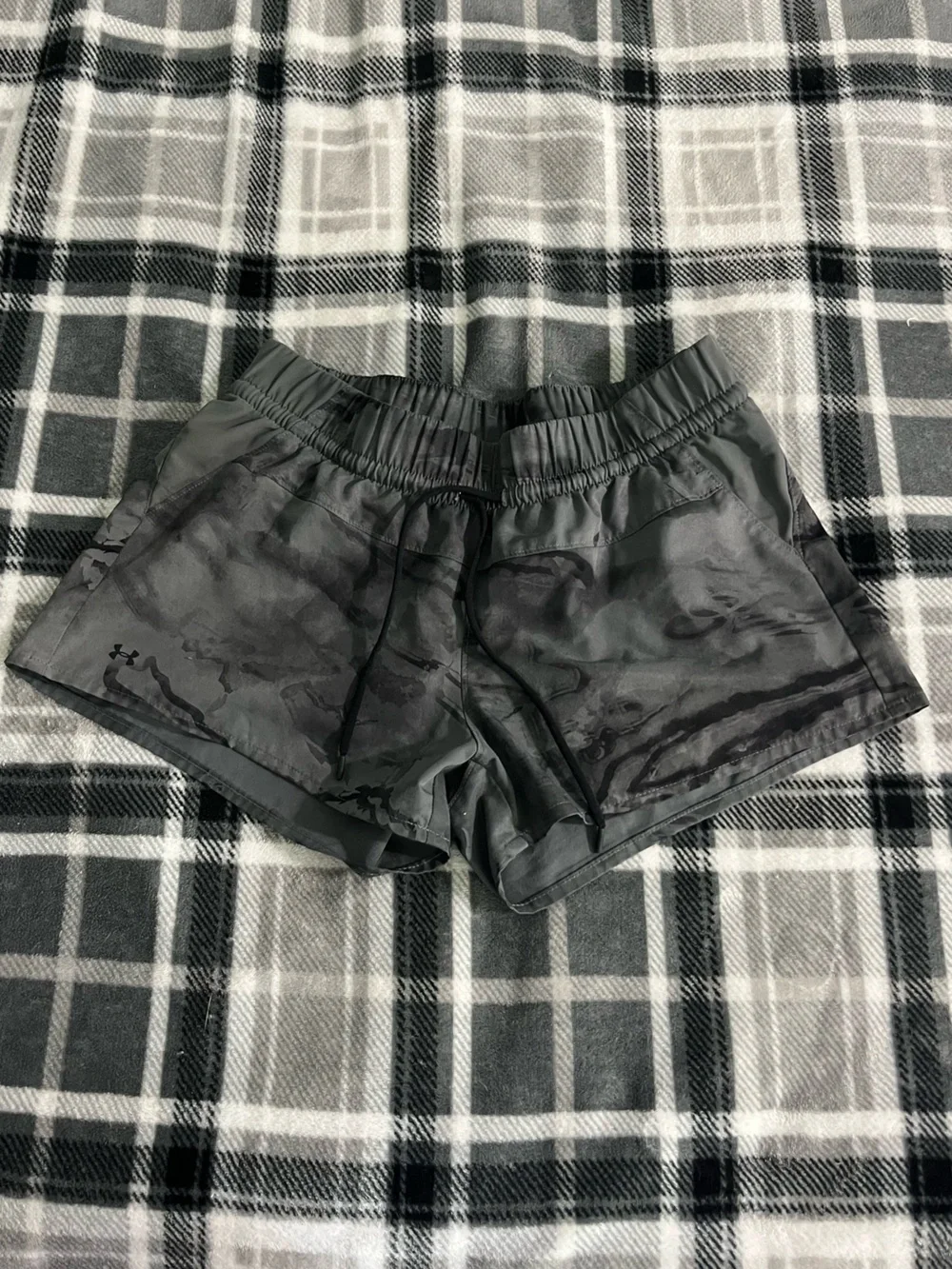 Underarmor shorts M